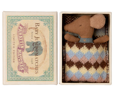 Maileg Sleepy wakey baby mouse in matchbox - blauw